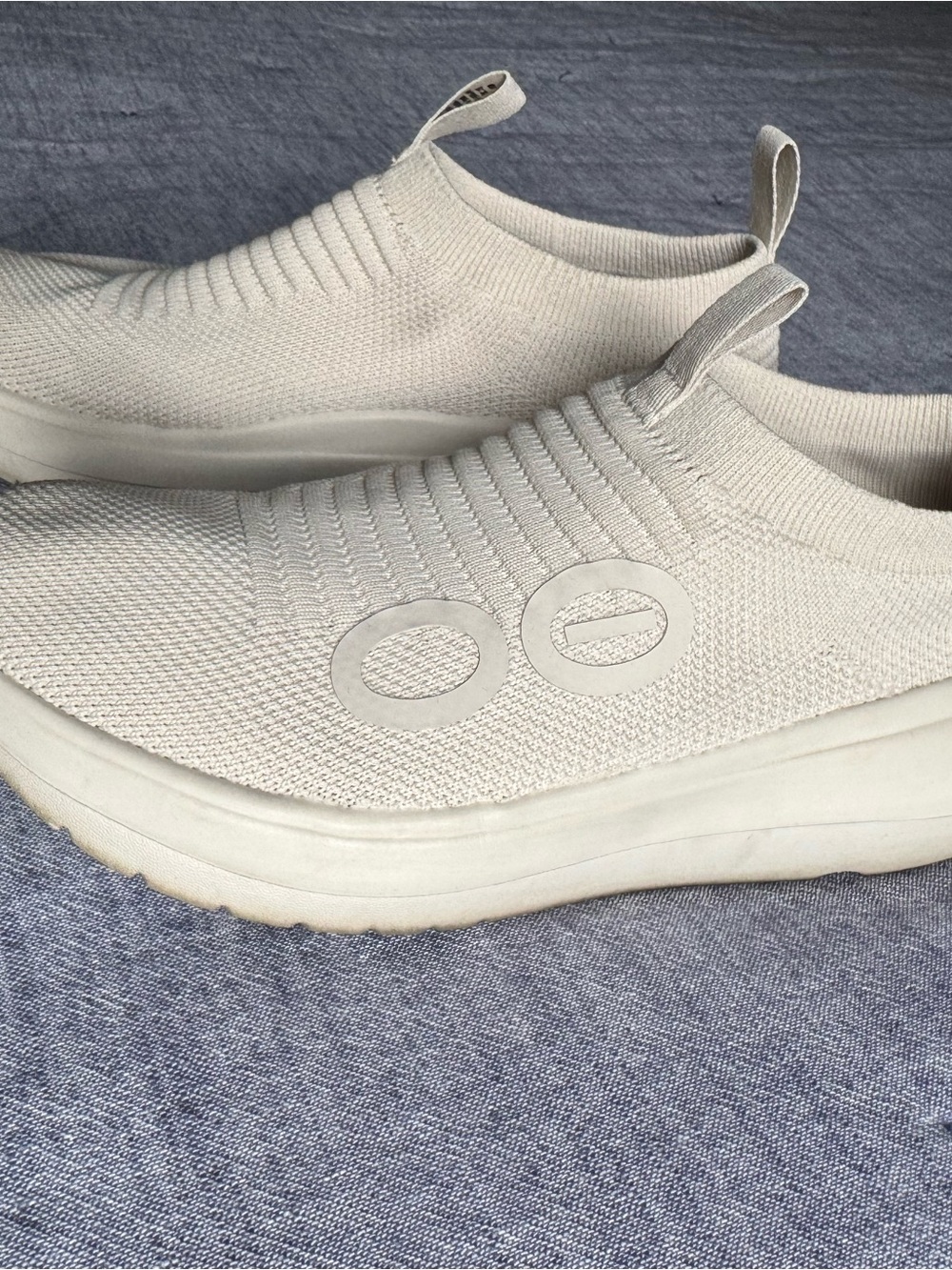 OOFOS Women's Slip-On Knit Sneakers in Chalk